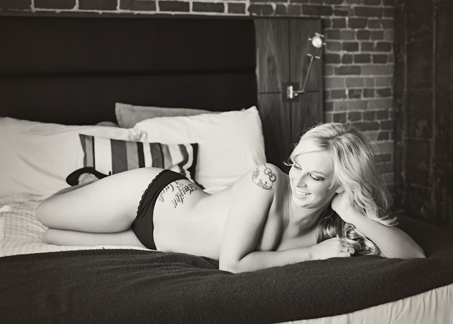 boudoir session sample 02